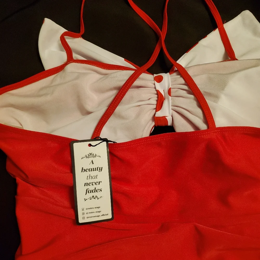 NWT red and white 2 piece retro swimsuit - Picture 5 of 6